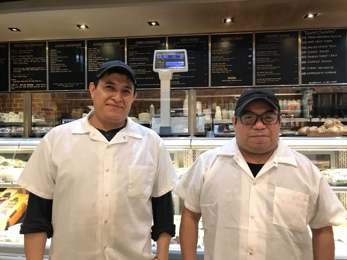 On the left, Miguel Flores; on the right, Leonardo Hernandez